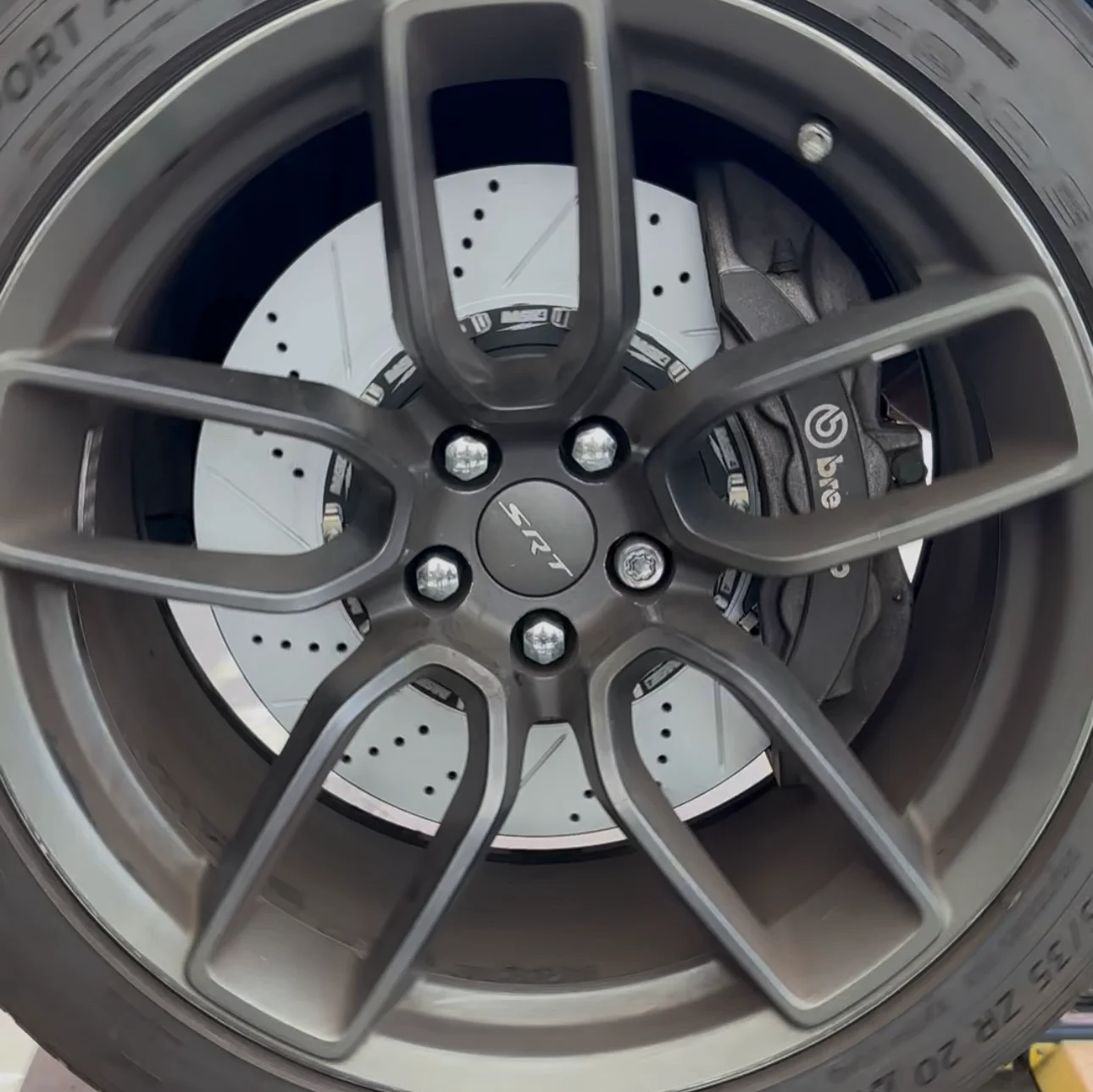 drilled and slotted rotors image 1